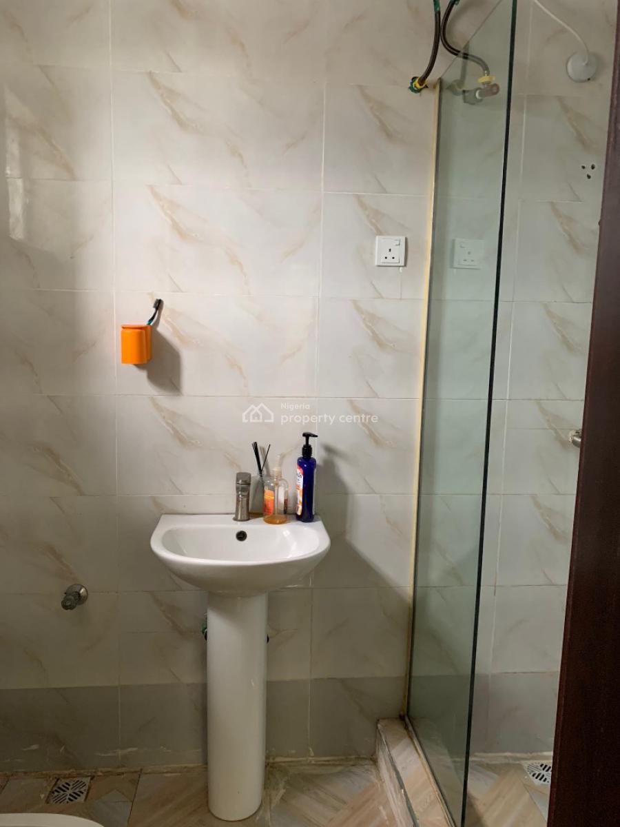 2 Bedroom Serviced Apartment, Chevron, Lekki, Lagos, Flat / Apartment for Rent