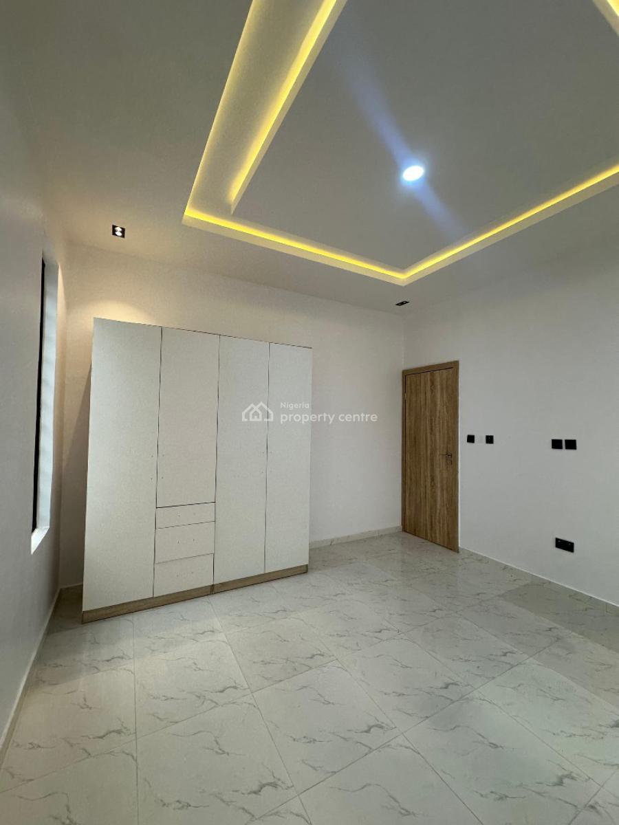 Sharp Standard 4 Bedrooms Detached Duplex with Bq, Orchid Road, Lekki, Lagos, Detached Duplex for Sale