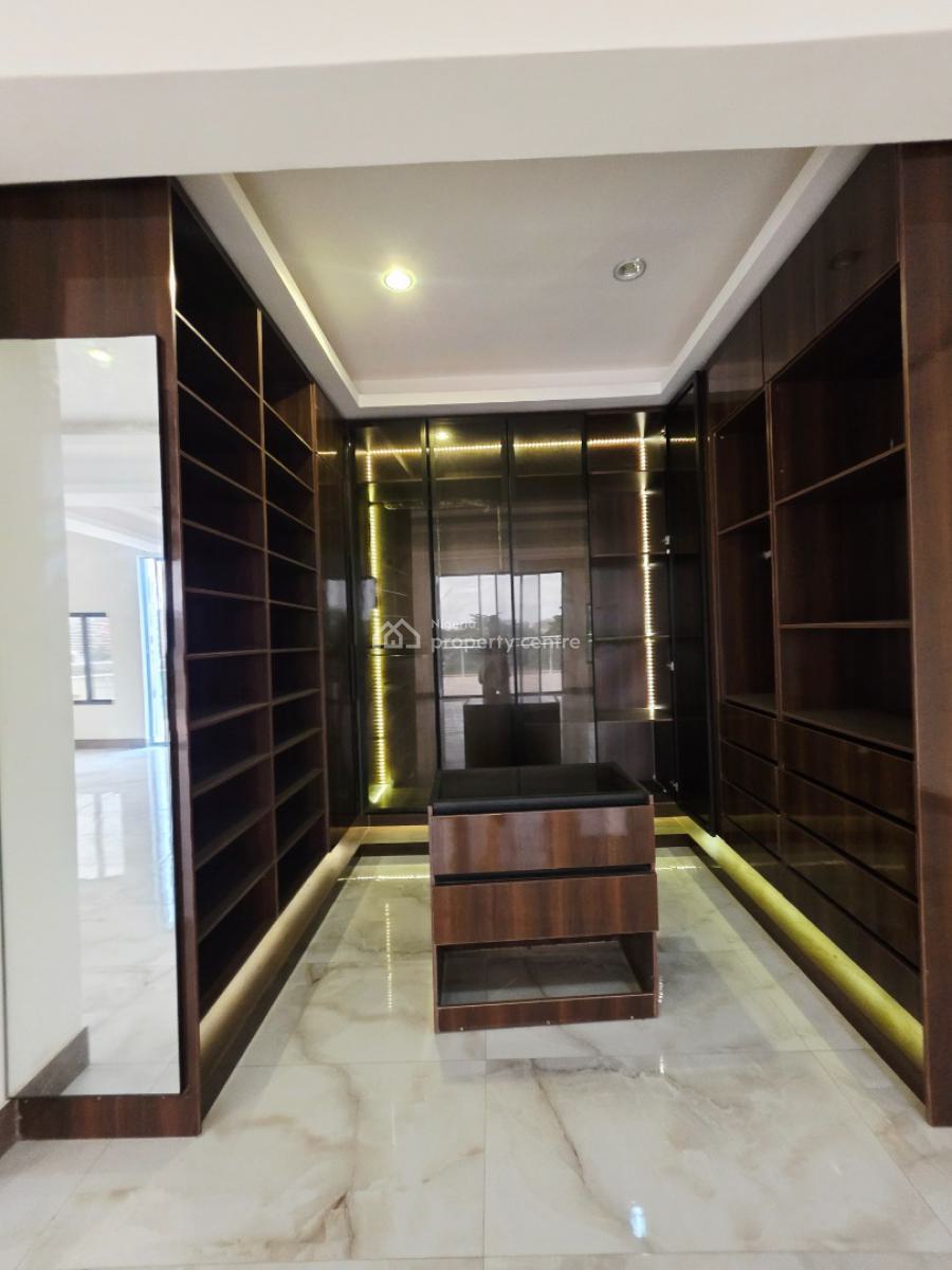 Massive 5bedrooms Penthouse with 2rooms Bq, Old Ikoyi, Ikoyi, Lagos, Terraced Duplex for Sale