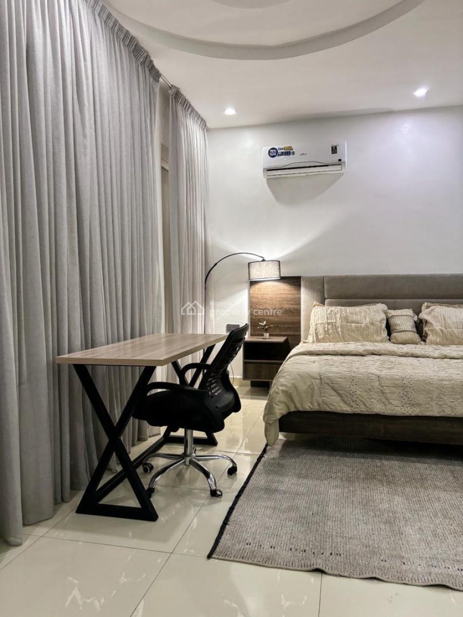 Tastefully Furnished 2 Bedroom Apartment, Lekki Expressway, Lekki, Lagos, Flat / Apartment Short Let