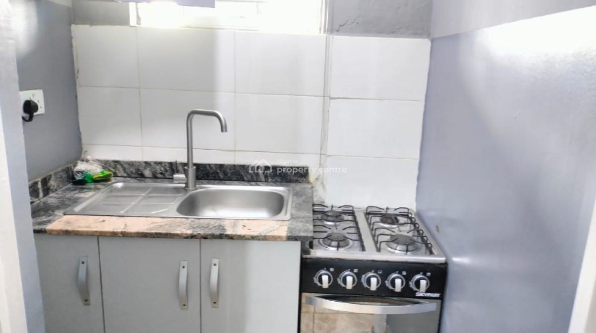 Studio Apartment, Adeniyi Jones, Ikeja, Lagos, Flat / Apartment Short Let