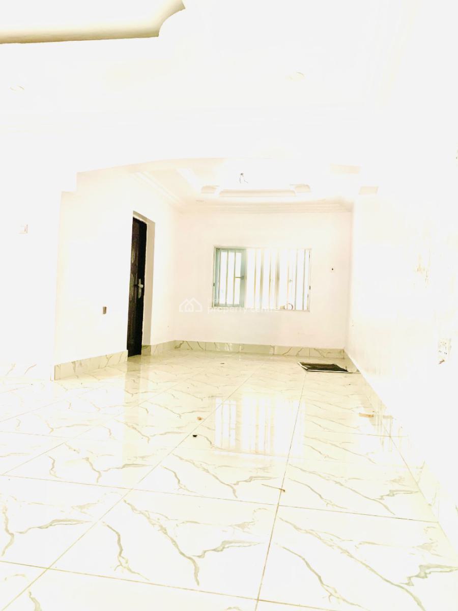 Sophisticated Terraced 2 Bedroom Apartment with Clean Water, Chevron, Lekki, Lagos, House for Rent