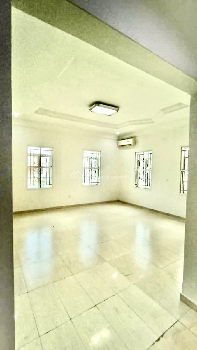 Contemporary 5 Bedroom Fully Detached Duplex in a Serene Compound, Chevron Lagos, Lekki, Lagos, Detached Duplex for Rent