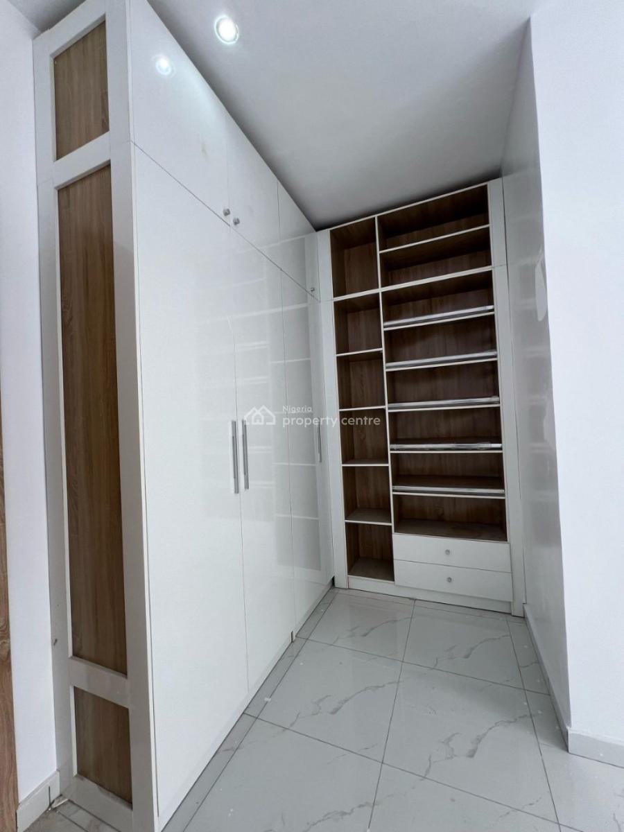 3 Bedroom Terrace Duplex with Bq in a Secure Estate, Chevron, Lekki, Lagos, Terraced Duplex for Sale