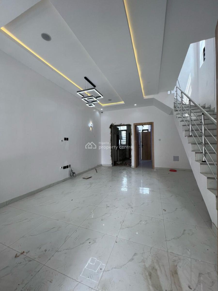 4 Bedroom Terrace Duplex with Bq in a Secure Estate, Chevron, Lekki, Lagos, Terraced Duplex for Sale