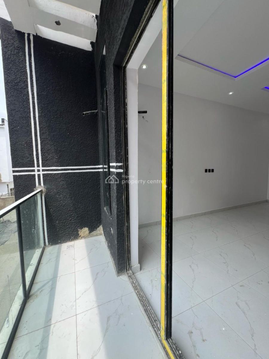 4 Bedroom Terrace Duplex with Bq in a Secure Estate, Chevron, Lekki, Lagos, Terraced Duplex for Sale