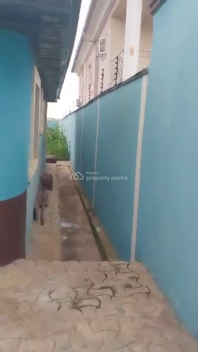 3bedroom Bungalow, Boys Town, Ipaja, Lagos, Detached Bungalow for Sale