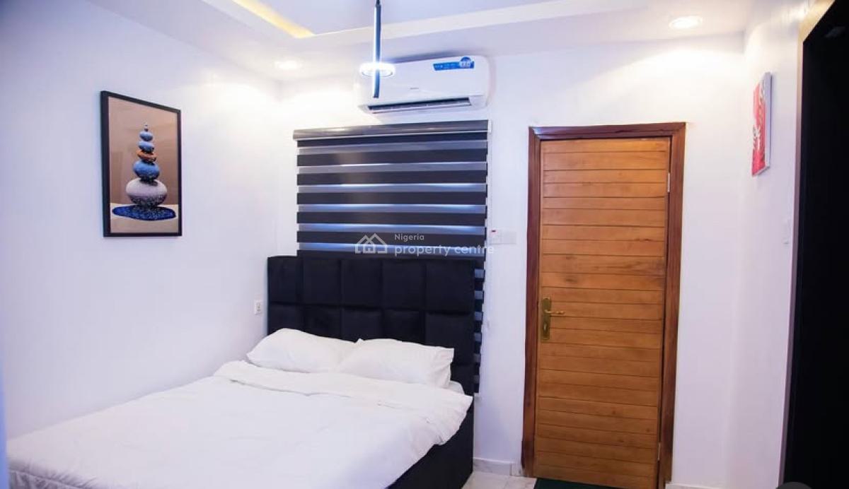 Tastefully Furnished One Bedroom Studio Apartment, Akoka, Yaba, Lagos, Self Contain (single Rooms) Short Let