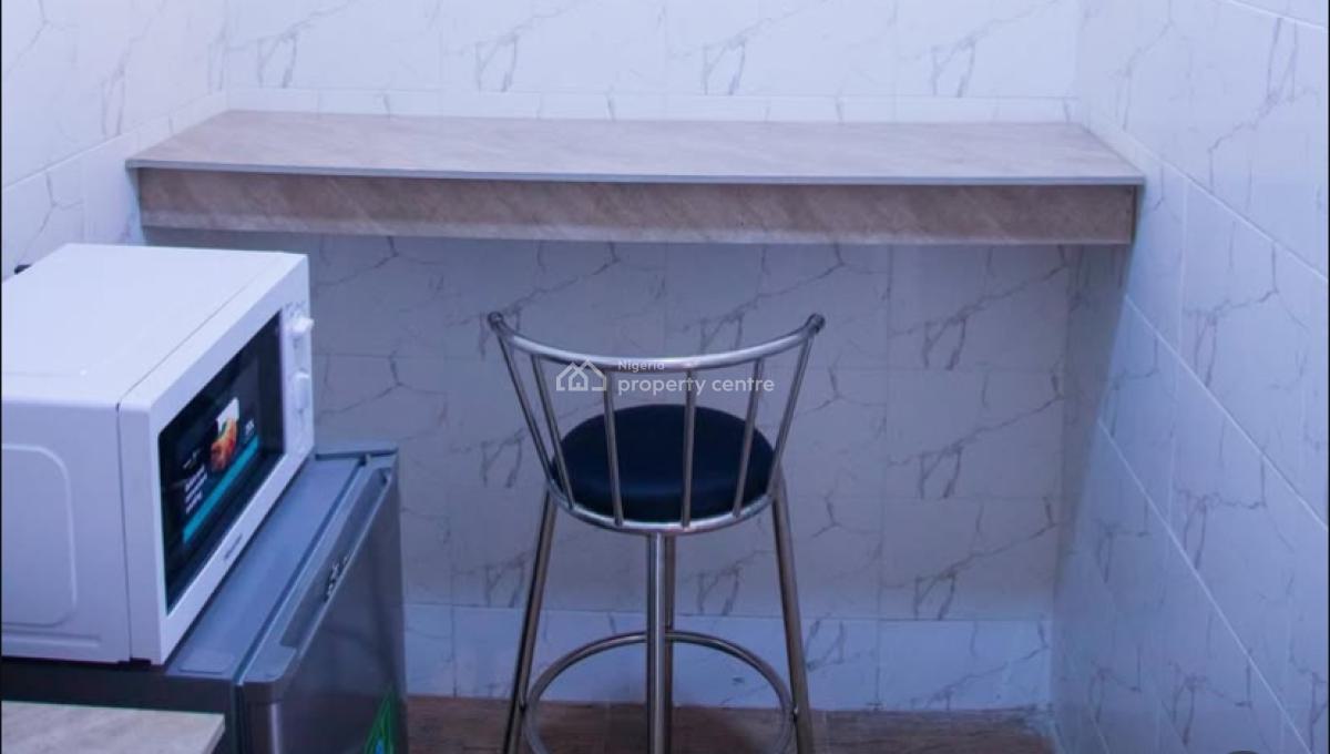 Tastefully Furnished One Bedroom Studio Apartment, Akoka, Yaba, Lagos, Self Contain (single Rooms) Short Let