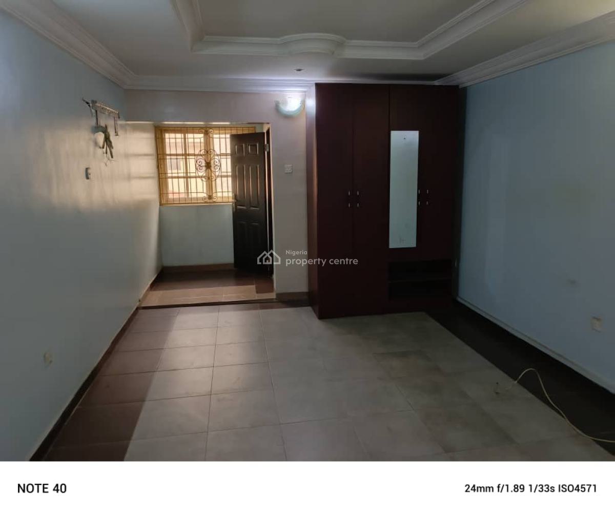 4 - Bedroom Semi Detached House with 2 Sitting  Rooms, Isheri Estate, Gra Phase 1, Magodo, Lagos, Semi-detached Duplex for Rent