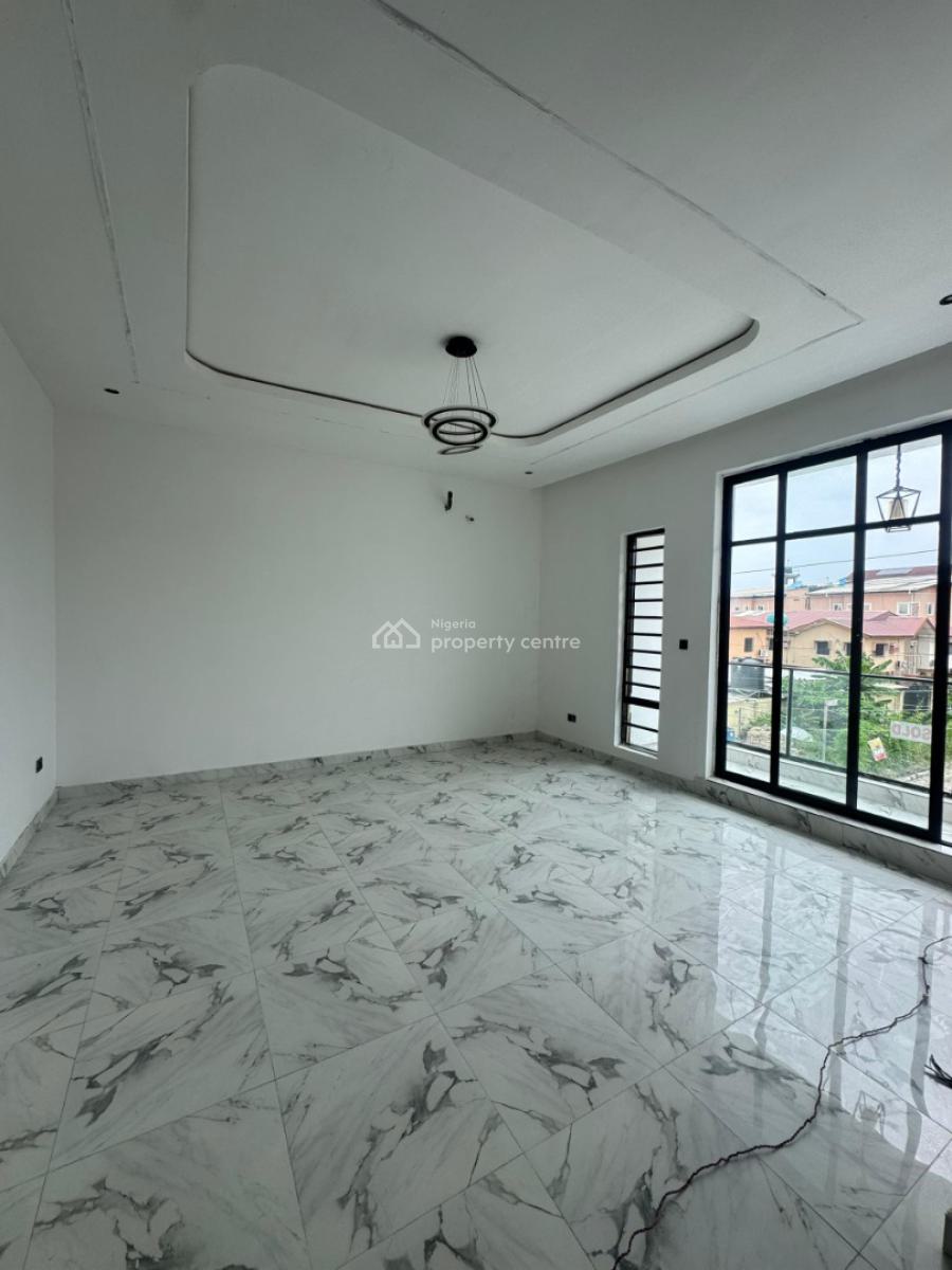 Detailed 4 Bedroom Self Compound Terrace Duplex W/ Bq in an Estate, Idado, Lekki, Lagos, Terraced Duplex for Sale