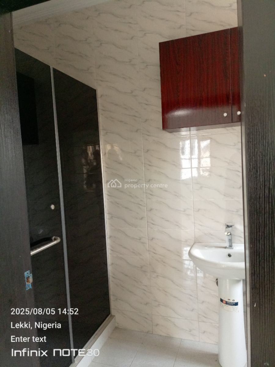Top Notch 3 Bedroom Flat, at Majek, Sangotedo, Ajah, Lagos, Flat / Apartment for Rent