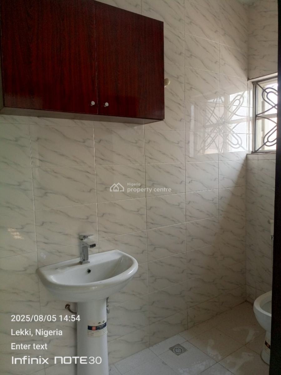 Top Notch 3 Bedroom Flat, at Majek, Sangotedo, Ajah, Lagos, Flat / Apartment for Rent