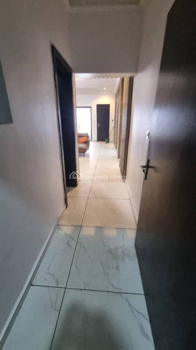 4bedroom Terrace Duplex Available in a Secured Estate, Chevron, Lekki, Lagos, Terraced Duplex for Rent