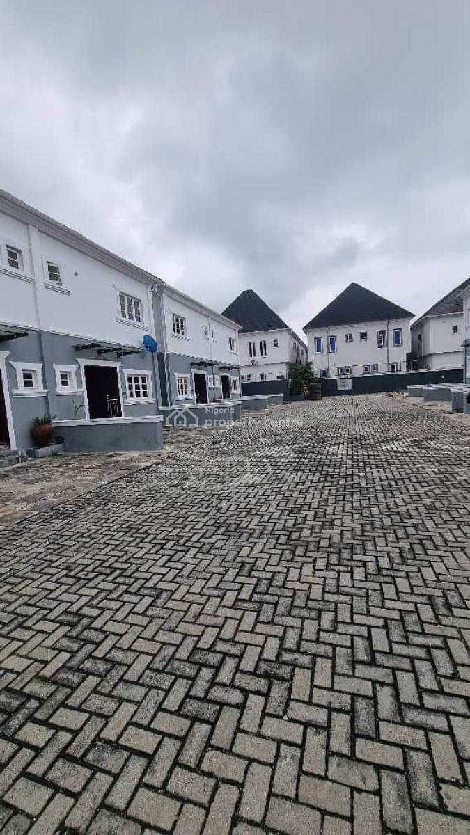 4bedroom Terrace Duplex Available in a Secured Estate, Chevron, Lekki, Lagos, Terraced Duplex for Rent