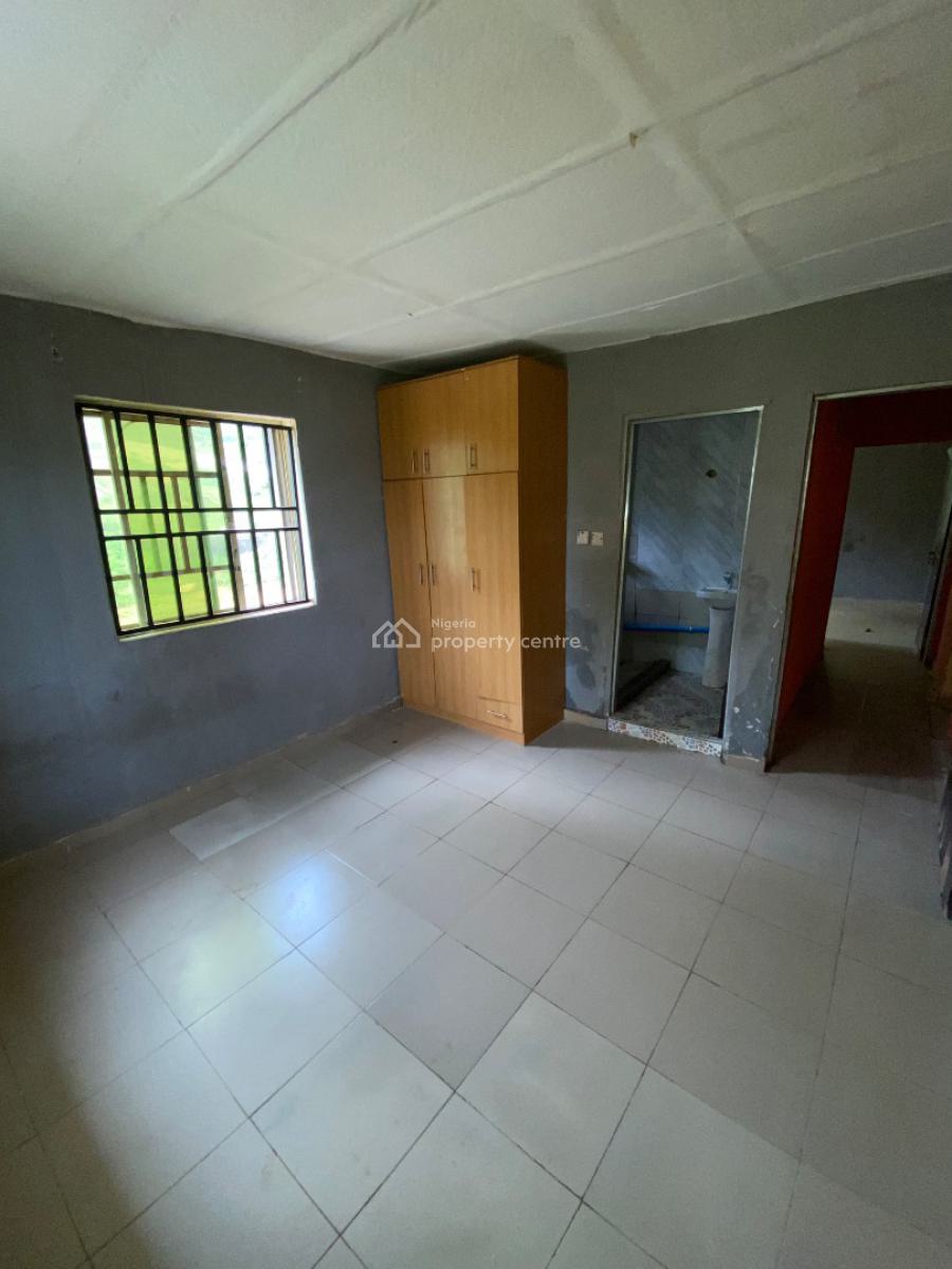 Spacious Two Bedroom Block of Flat, Dawaki District, Dawaki, Gwarinpa, Abuja, Flat / Apartment for Rent