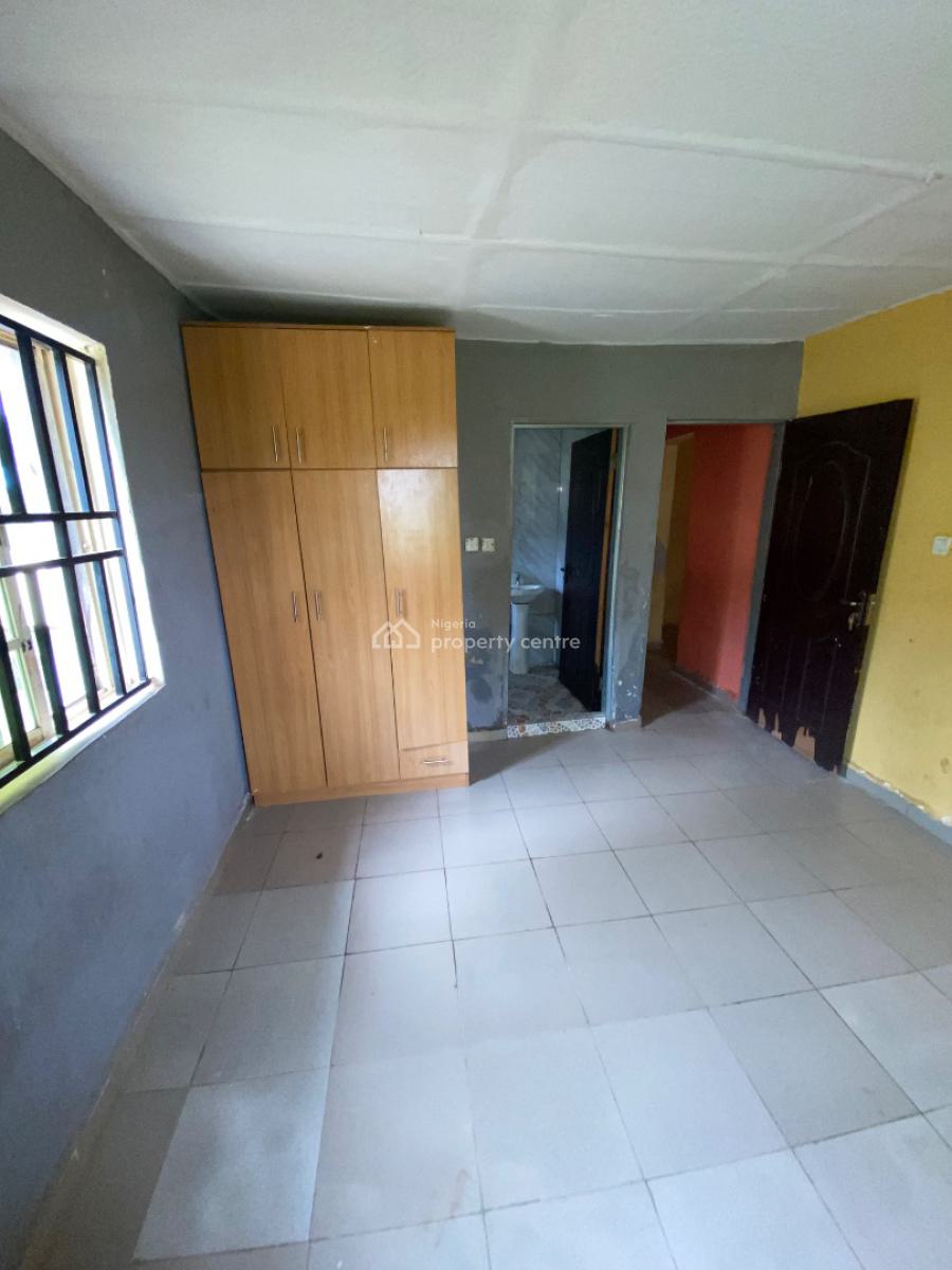 Spacious Two Bedroom Block of Flat, Dawaki District, Dawaki, Gwarinpa, Abuja, Flat / Apartment for Rent