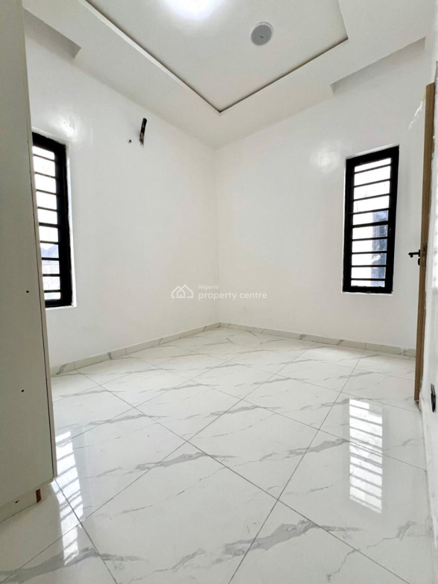 4 Bedroom Semi-detached Duplex with Bq, Lekki, Lagos, Detached Duplex for Sale