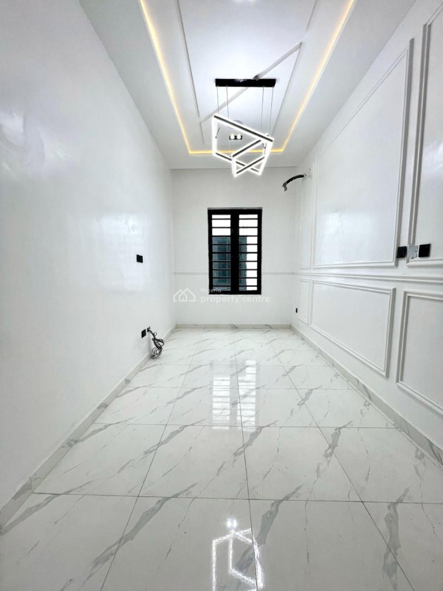 4 Bedroom Semi-detached Duplex with Bq, Lekki, Lagos, Detached Duplex for Sale