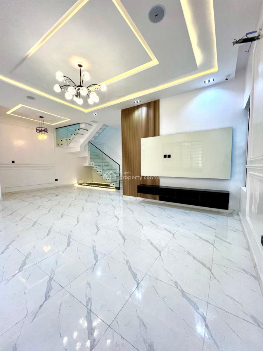 4 Bedroom Semi-detached Duplex with Bq, Lekki, Lagos, Detached Duplex for Sale