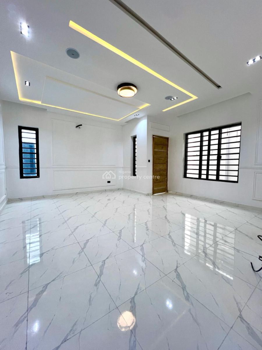 4 Bedroom Semi-detached Duplex with Bq, Lekki, Lagos, Detached Duplex for Sale