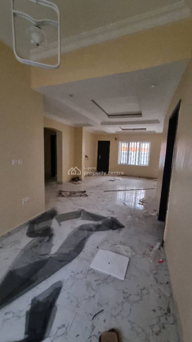 3bedroom Apartment Duplex Available in a Secured Estate, Chevron, Lekki, Lagos, Flat / Apartment for Rent
