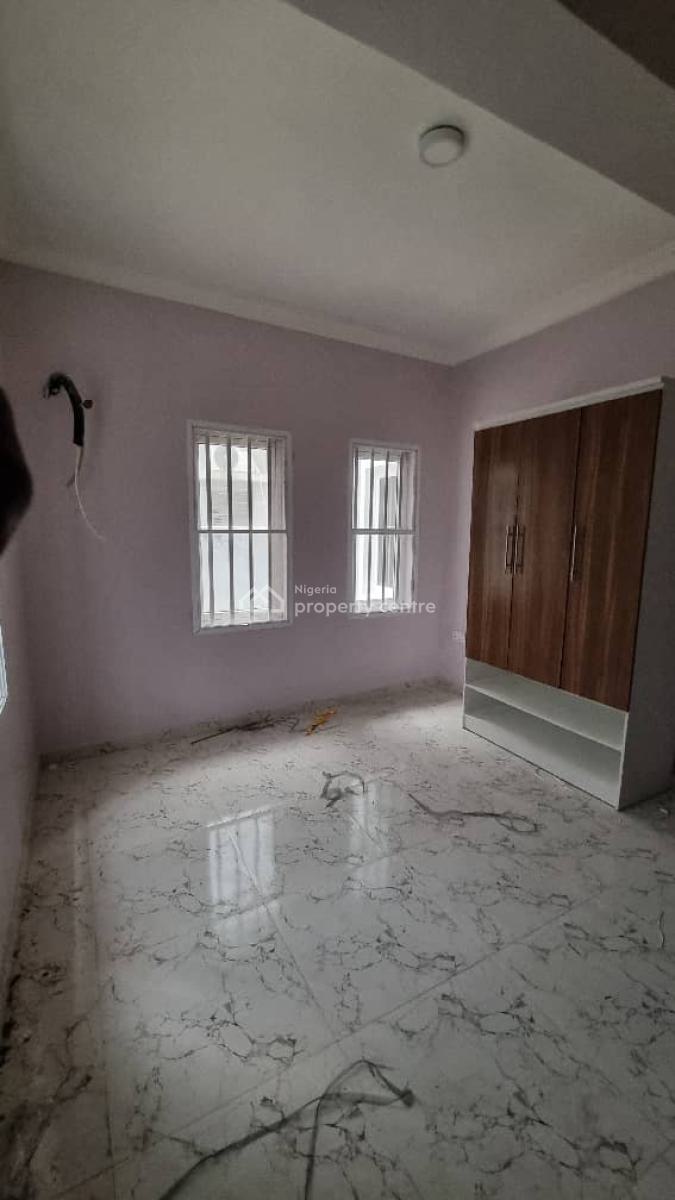 3bedroom Apartment Duplex Available in a Secured Estate, Chevron, Lekki, Lagos, Flat / Apartment for Rent