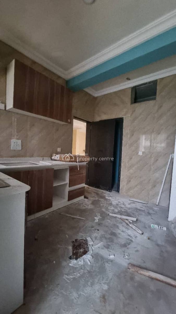 3bedroom Apartment Duplex Available in a Secured Estate, Chevron, Lekki, Lagos, Flat / Apartment for Rent