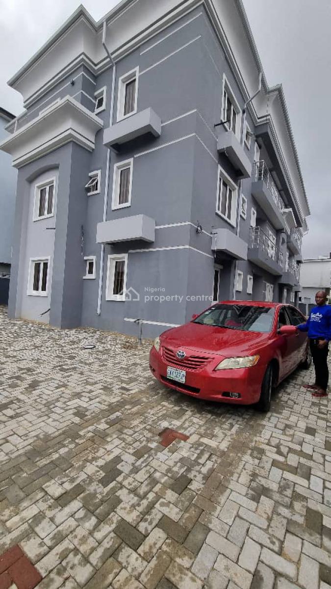 3bedroom Apartment Duplex Available in a Secured Estate, Chevron, Lekki, Lagos, Flat / Apartment for Rent