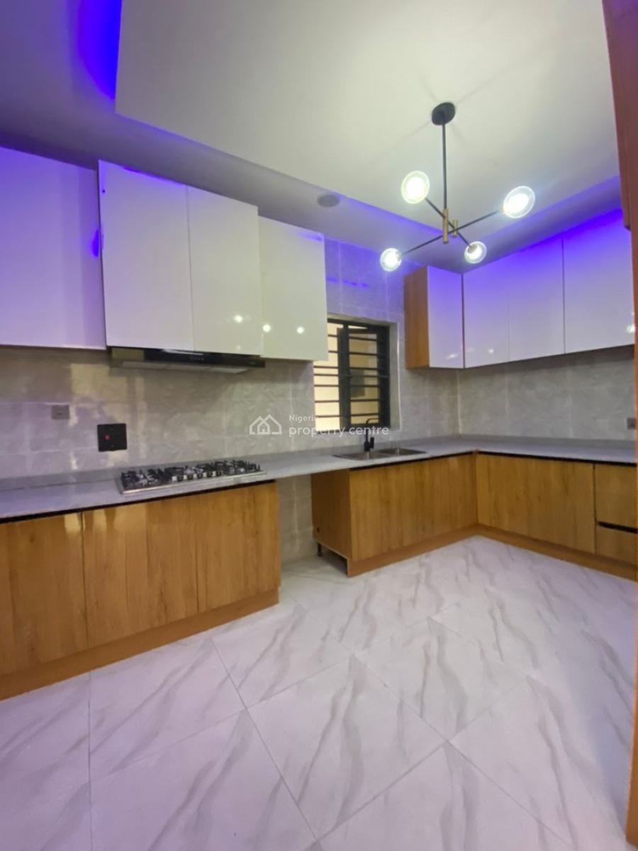 3 Bedroom Apartment, Zone Court, Ikate, Lekki, Lagos, Flat / Apartment for Sale