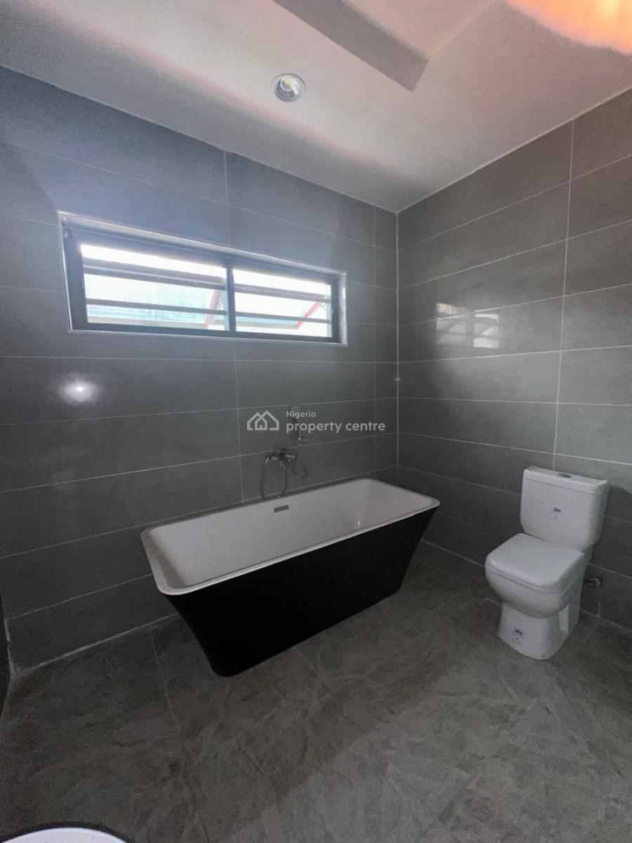 5 Bedroom Terrace with 2 Bq, Ikate, Lekki, Lagos, Flat / Apartment for Sale