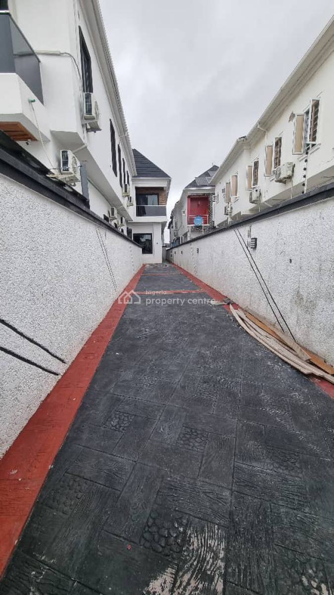4bedroom Fully Detached Duplex Available in a Secured Estate, Chevron, Lekki, Lagos, Detached Duplex for Rent