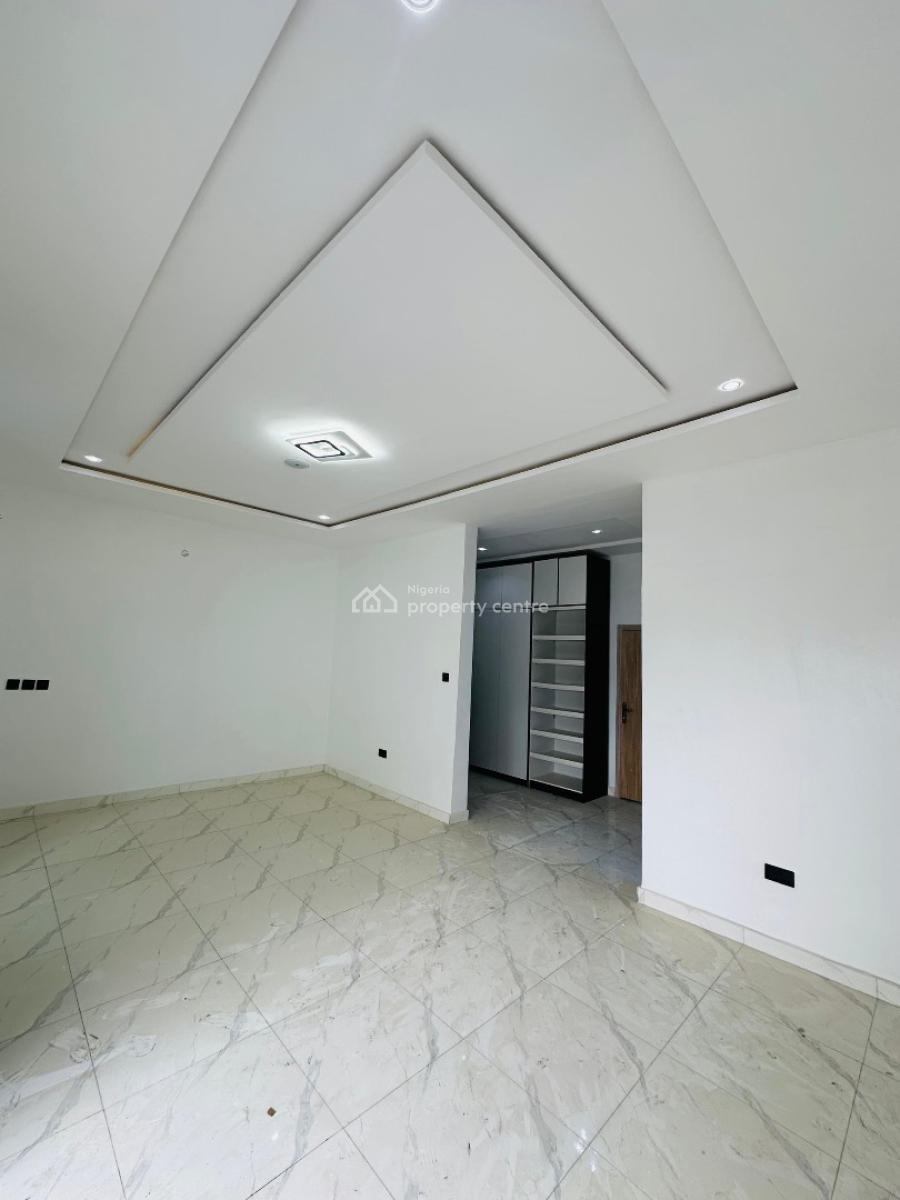 Dreamy 5 Bedroom Semi-detached Duplex with Bq ., Ologolo, Ologolo, Lekki, Lagos, Semi-detached Duplex for Sale