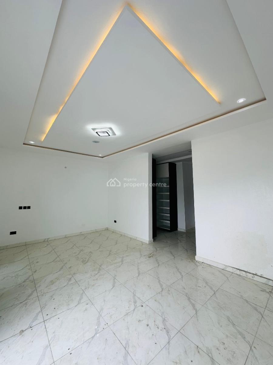 Dreamy 5 Bedroom Semi-detached Duplex with Bq ., Ologolo, Ologolo, Lekki, Lagos, Semi-detached Duplex for Sale
