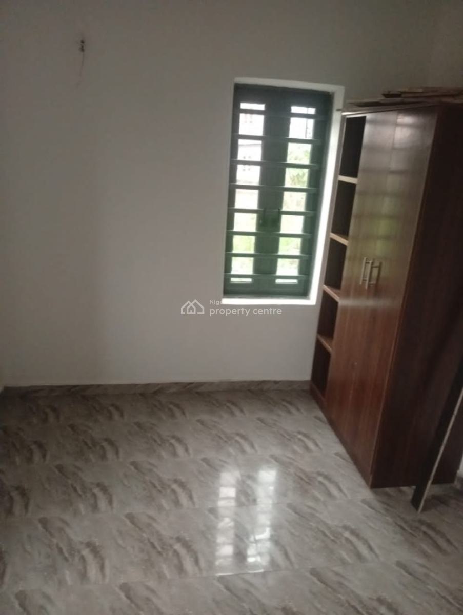 Well Maintain Standard 2 Bedrooms, Ogudu, Lagos, Flat / Apartment for Rent