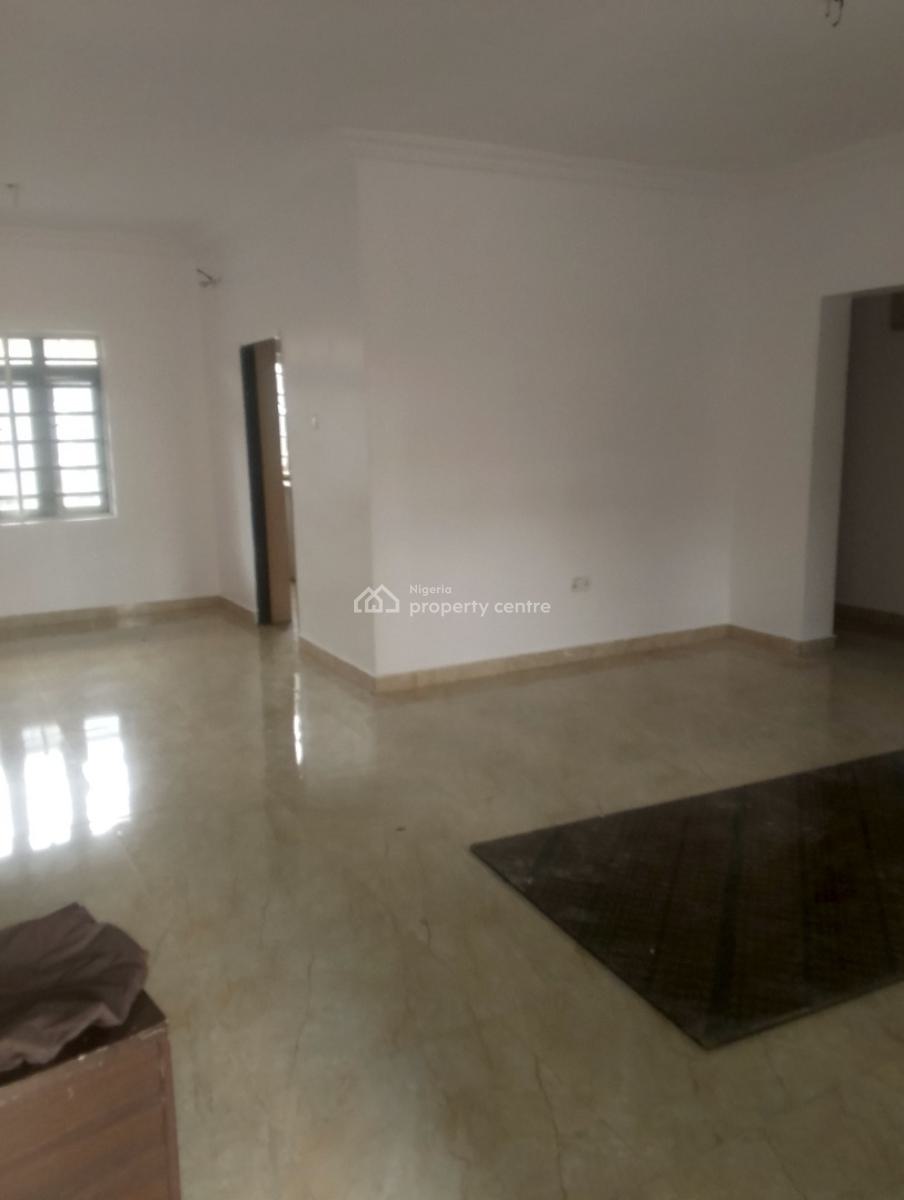 Two Bedrooms Apartment in an Estate, Badore, Ajah, Lagos, Flat / Apartment for Rent