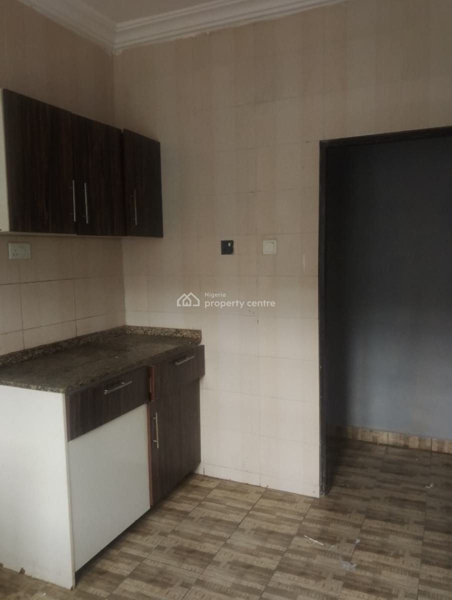 Two Bedrooms Apartment in an Estate, Badore, Ajah, Lagos, Flat / Apartment for Rent