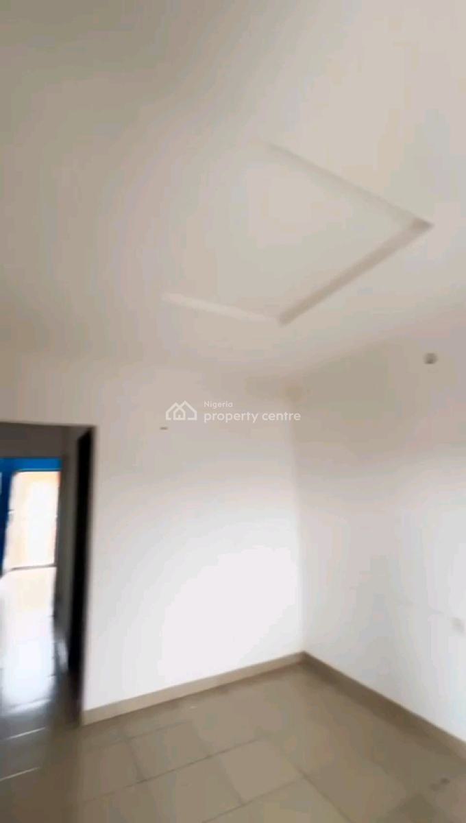 a Standard and Nice Miniflat, Upstairs with 2 Balconies, Off Market Street, Shomolu, Lagos, Mini Flat (room and Parlour) for Rent