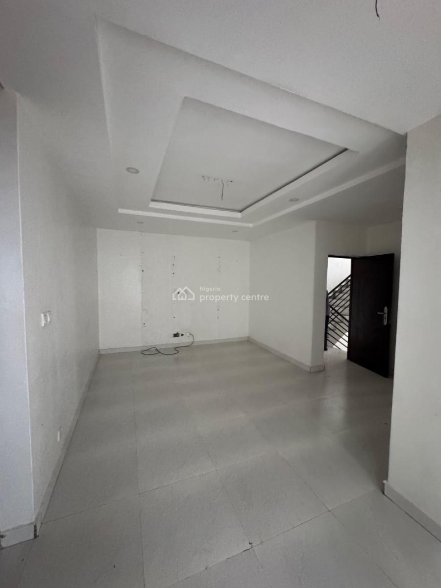Fully Serviced 2 Bedrooms Apartment, Platinum Way, Jakande, Lekki, Lagos, Flat / Apartment for Rent