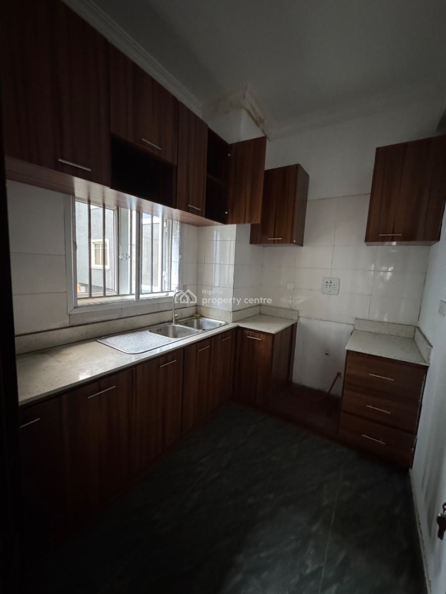 Fully Serviced 2 Bedrooms Apartment, Platinum Way, Jakande, Lekki, Lagos, Flat / Apartment for Rent