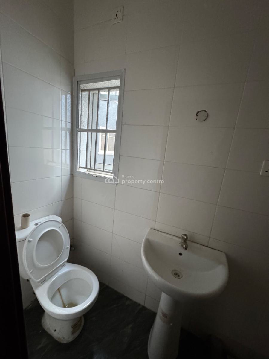 Fully Serviced 2 Bedrooms Apartment, Platinum Way, Jakande, Lekki, Lagos, Flat / Apartment for Rent