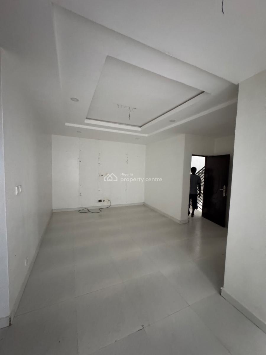 Fully Serviced 2 Bedrooms Apartment, Platinum Way, Jakande, Lekki, Lagos, Flat / Apartment for Rent