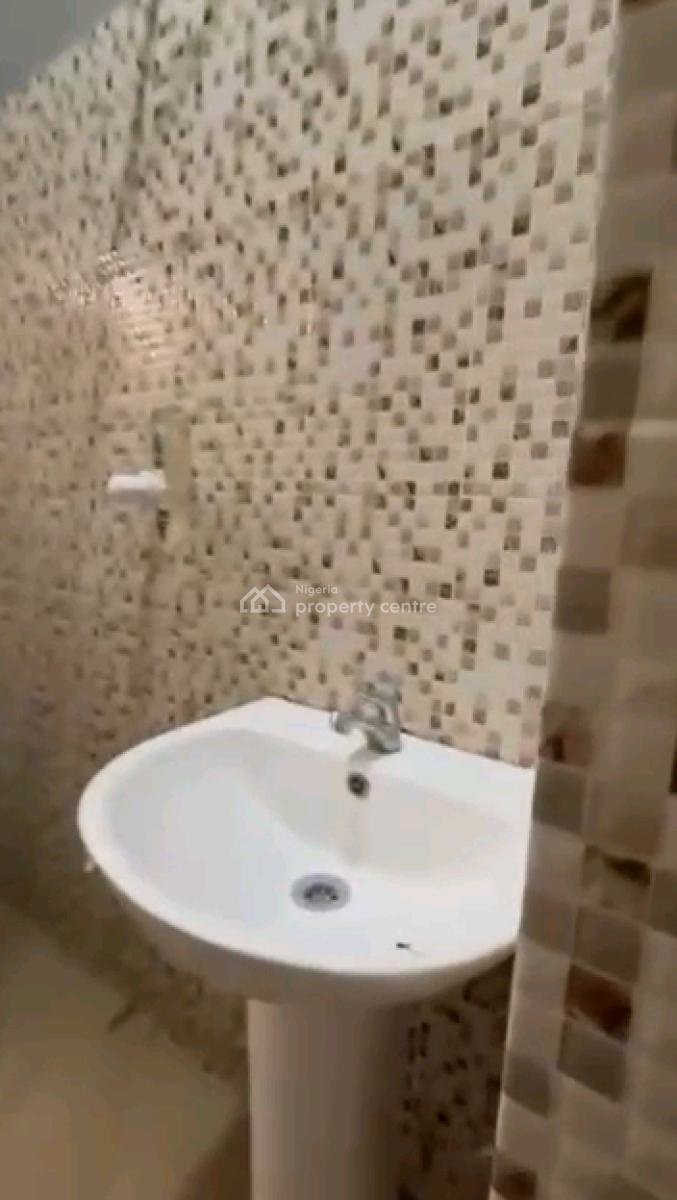 a Decent and Nice Miniflat, Groundfloor with 1 Toilet and Bath,, Akoka, Yaba, Lagos, Mini Flat (room and Parlour) for Rent