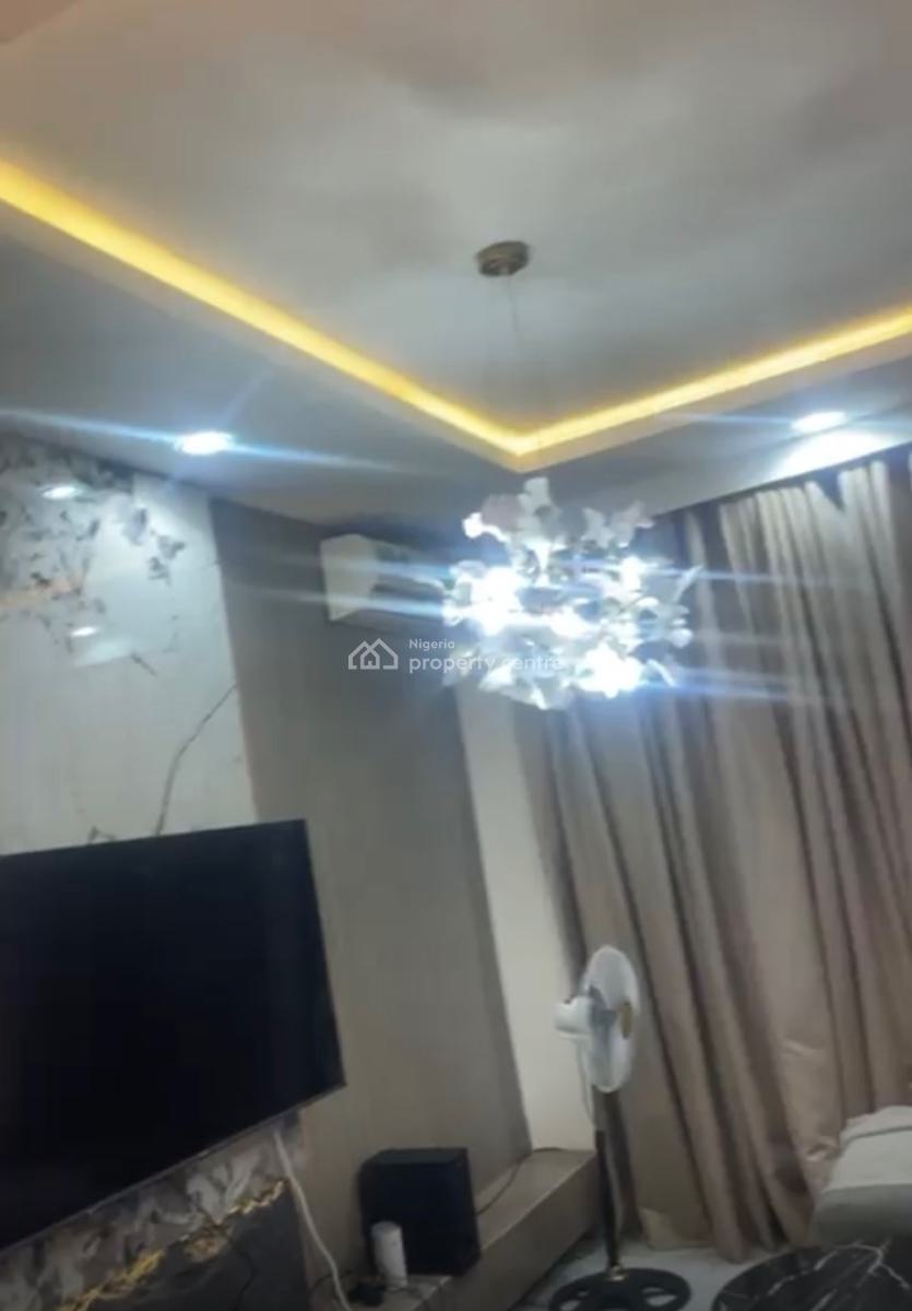 Spacious 2 Bedroom Apartment, Ologolo, Lekki, Lagos, Flat / Apartment for Rent