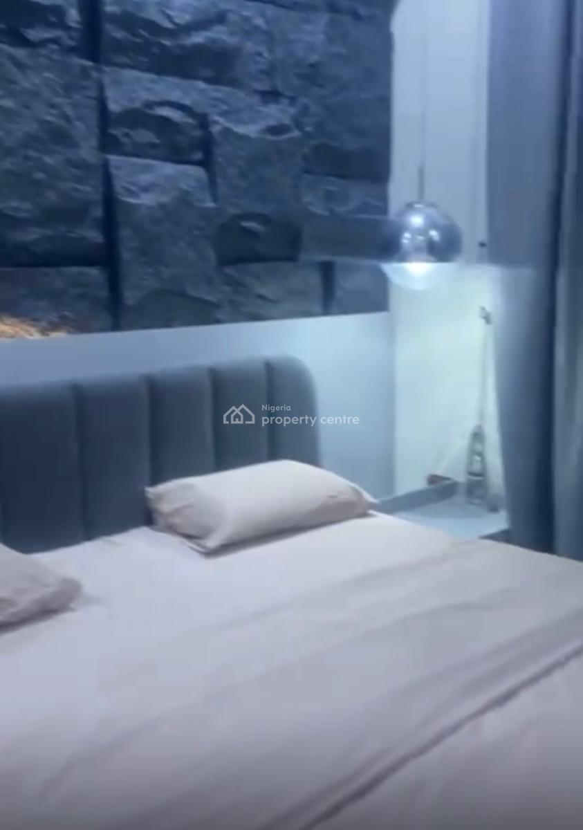Spacious 2 Bedroom Apartment, Ologolo, Lekki, Lagos, Flat / Apartment for Rent