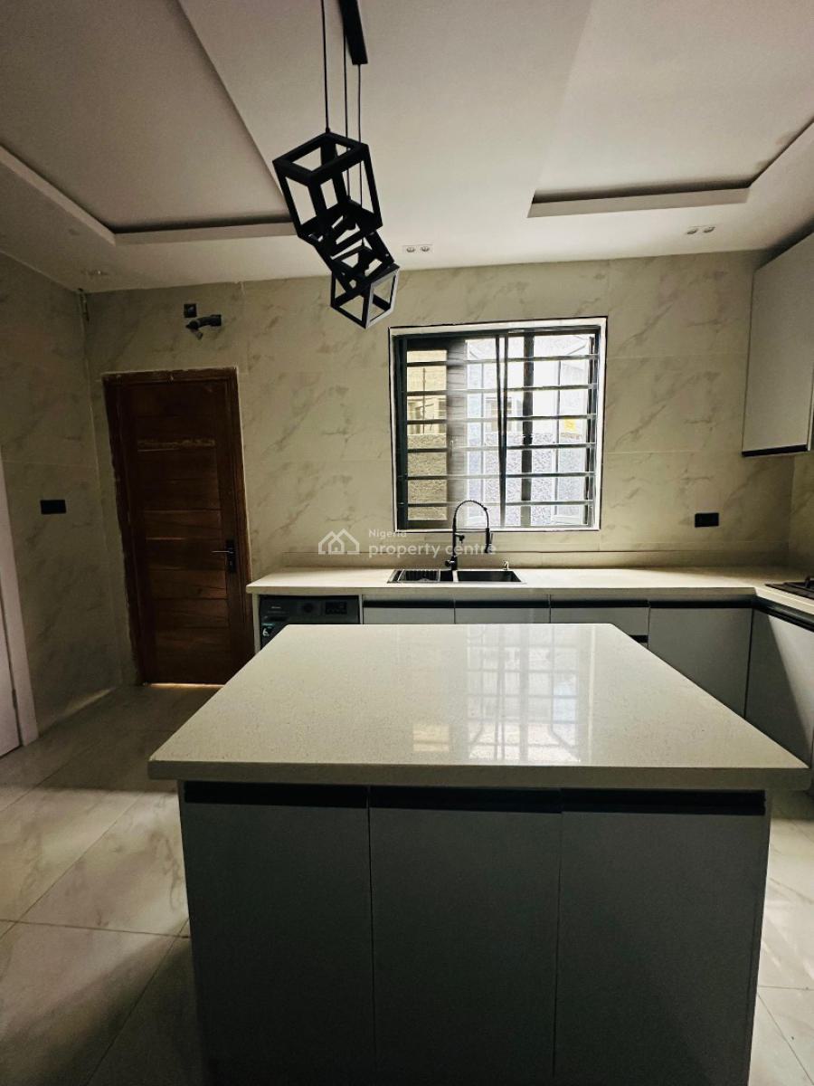 Unique 5 Bedroom Fully-detached Duplex, Ologolo, Lekki, Lagos, Detached Duplex for Sale