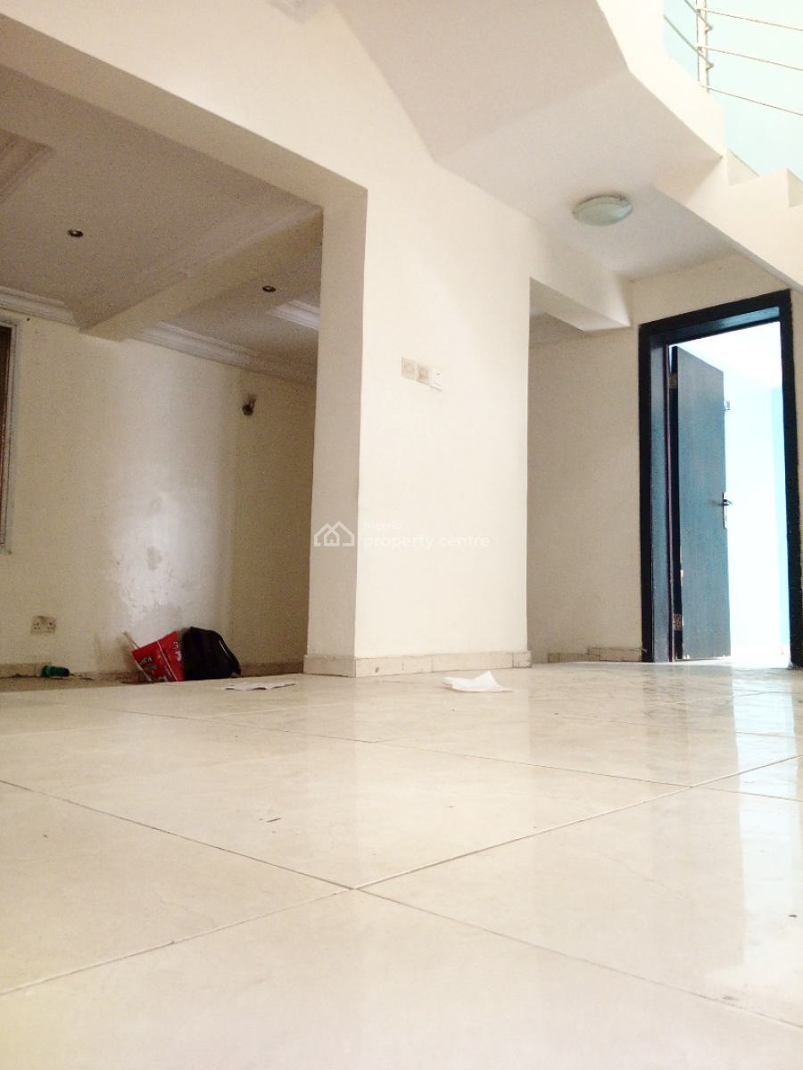 3 Bedroom Terrace, Osapa London, Osapa, Lekki, Lagos, Terraced Duplex for Rent