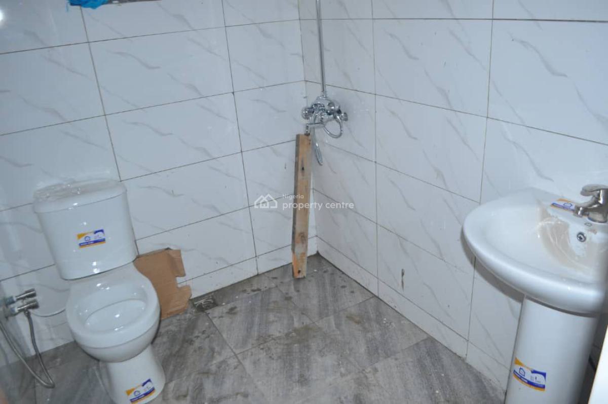 Spacious 5 Bedroom Duplex with Bq, Akora Estate, Adeniyi Jones Avenue, Ikeja, Lagos, Semi-detached Duplex for Sale