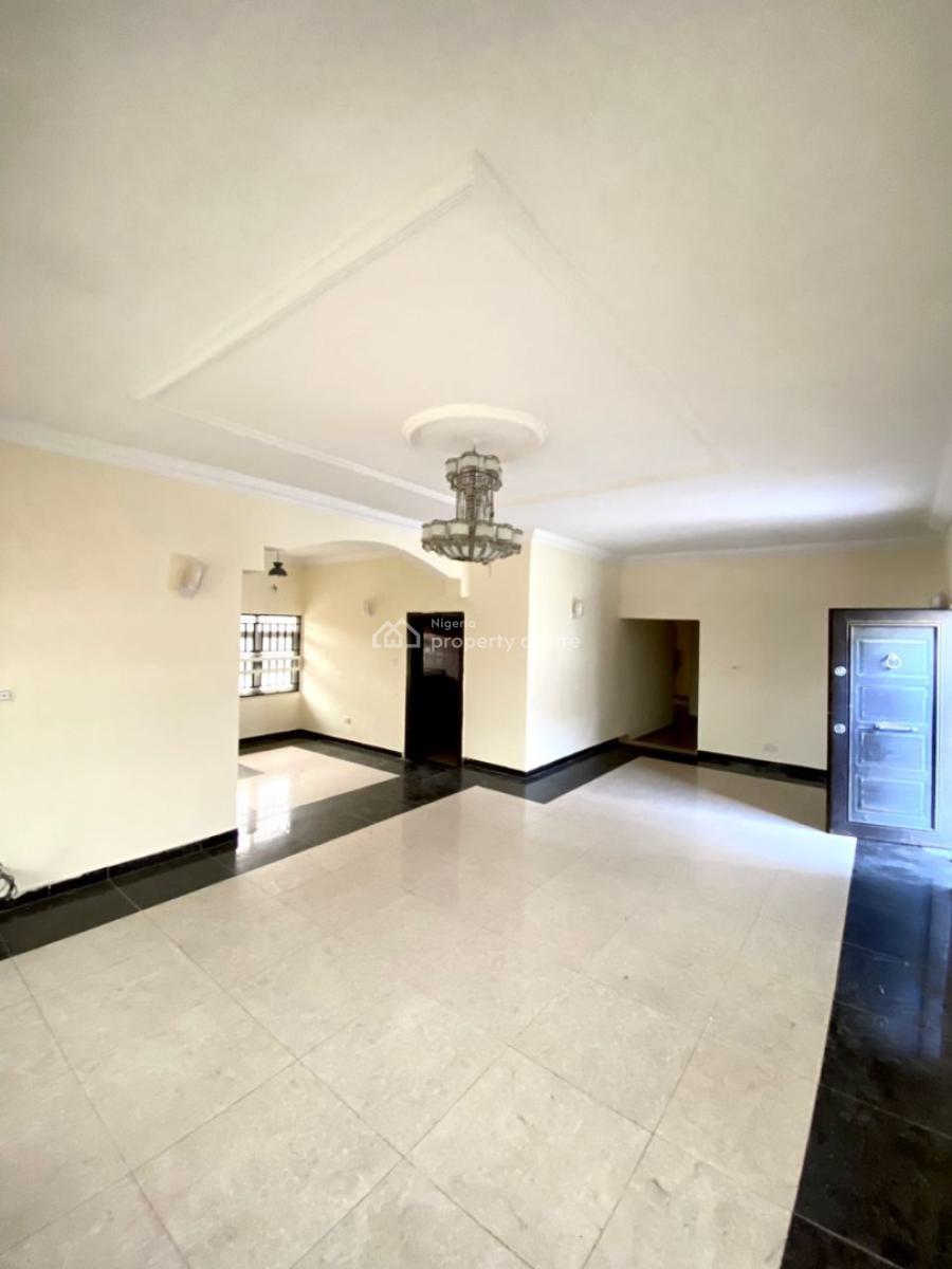 Luxury 3 Bedroom Pent-house with Bq, Chevron Drive, Chevron, Lekki, Lagos, Flat / Apartment for Rent