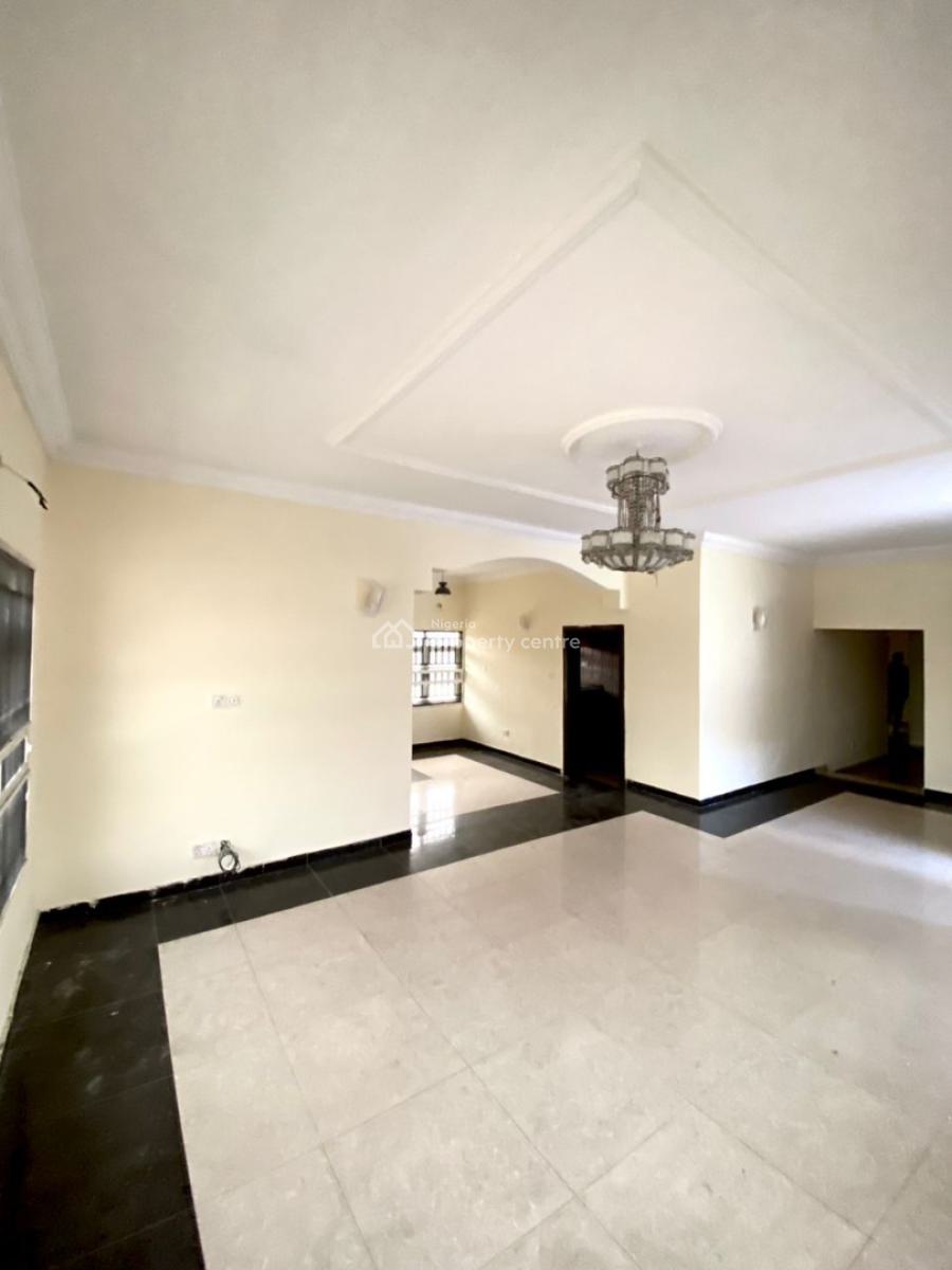 Luxury 3 Bedroom Pent-house with Bq, Chevron Drive, Chevron, Lekki, Lagos, Flat / Apartment for Rent